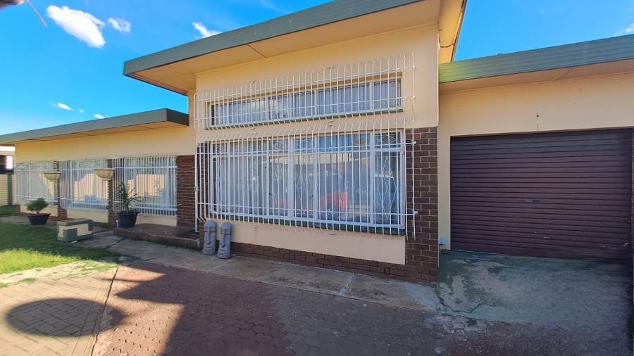 3 Bedroom Property for Sale in Wilgehof Free State